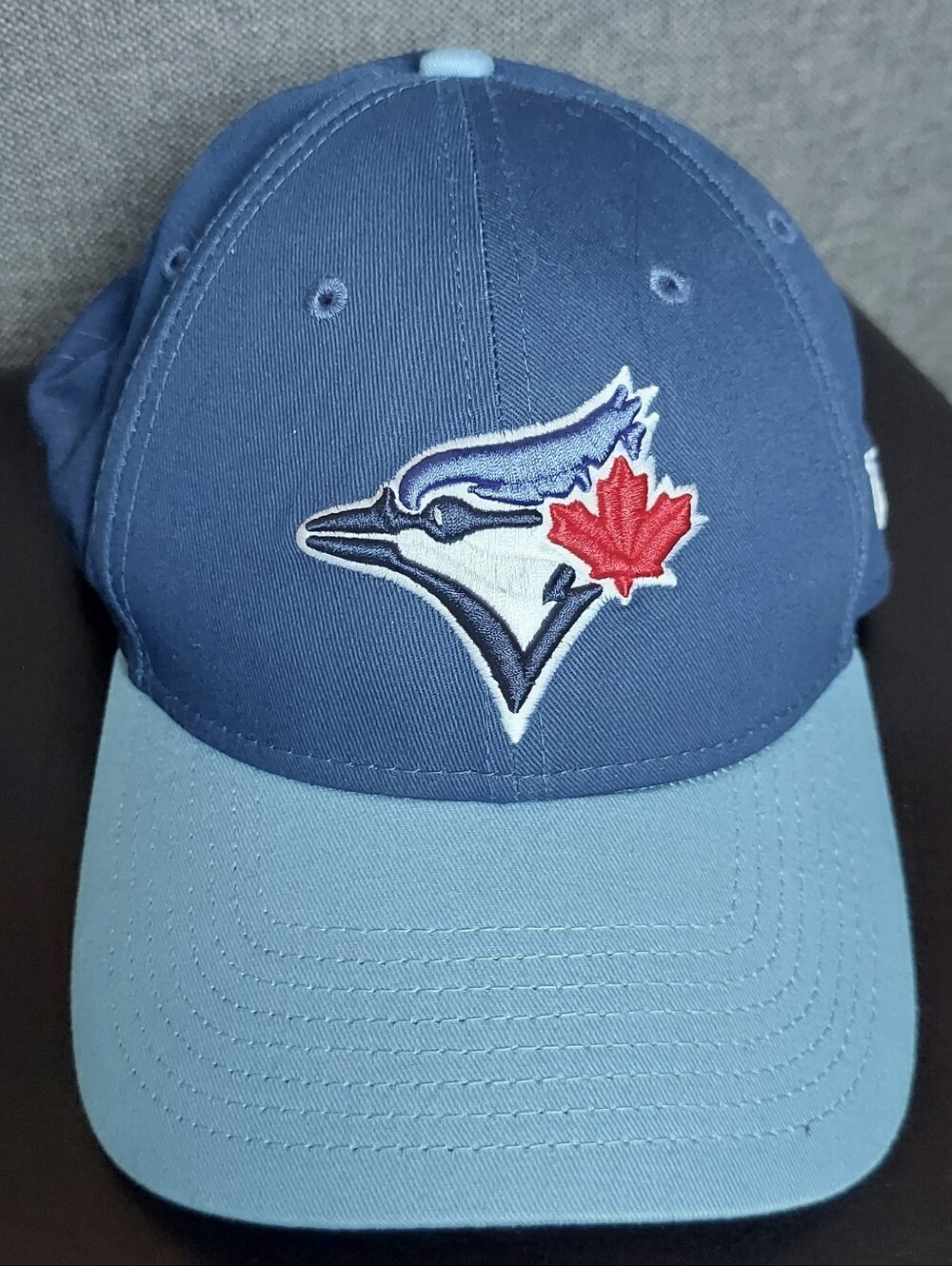 Toronto Blue Jays New Era Velcro Enclosure Baseball Hat Navy And Light Blue